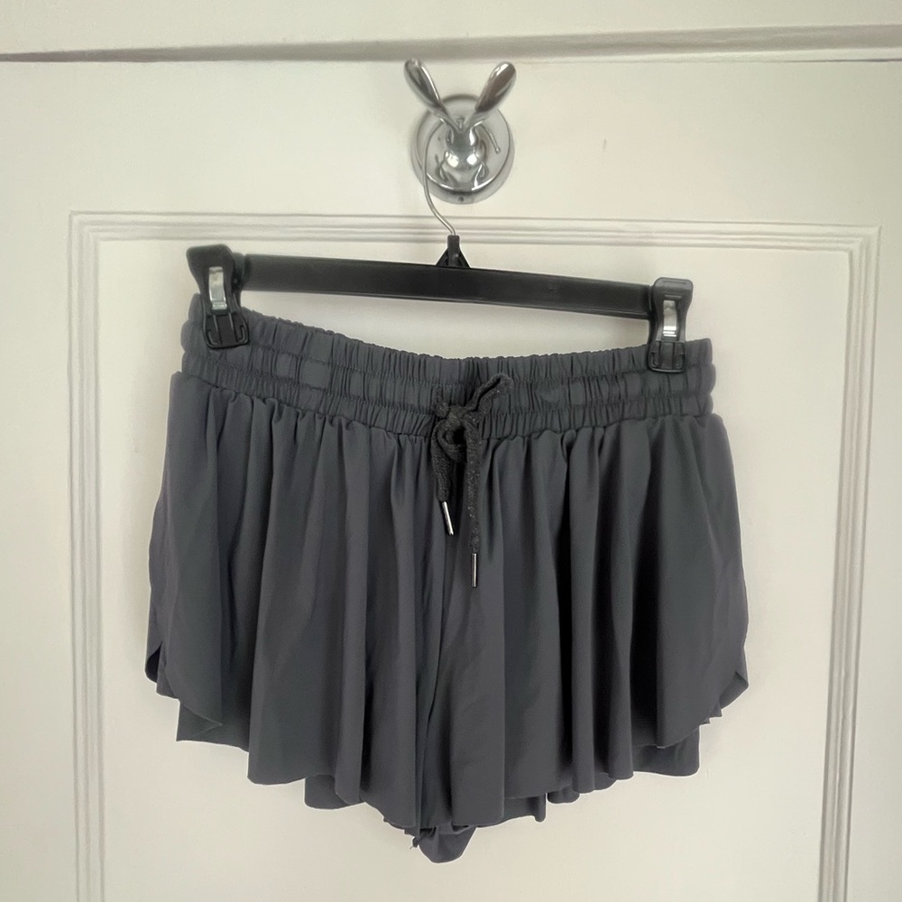SOLD Keikikona Lined running shorts